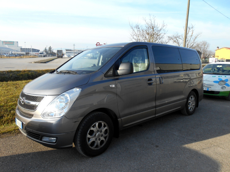 Hyundai H1 2.5