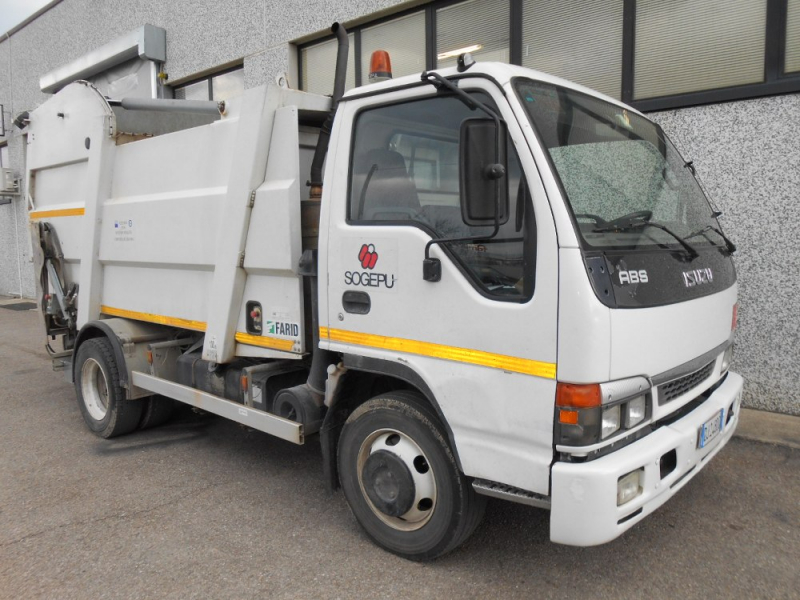 ISUZU NQR 70